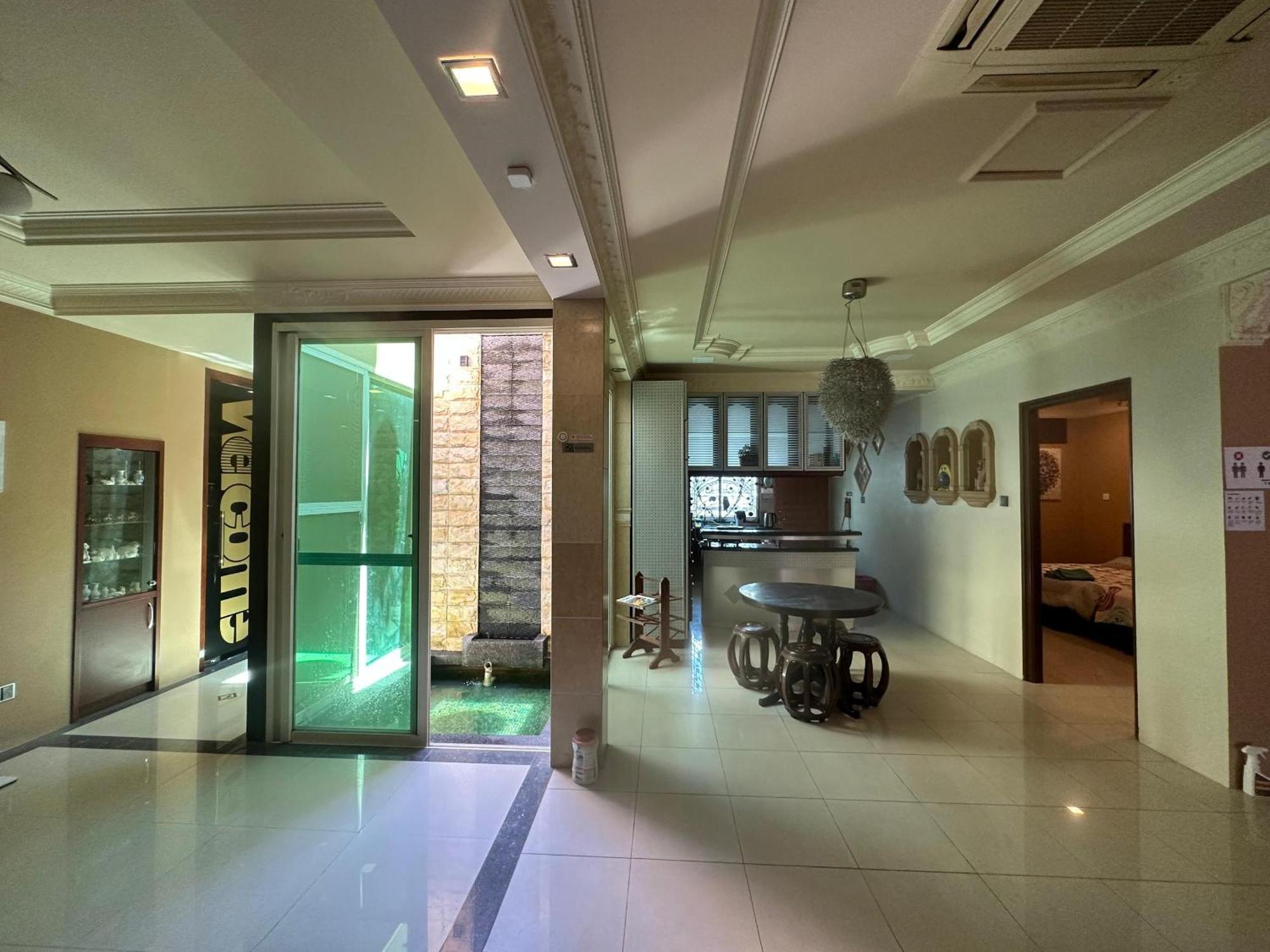 Seladah Stay Kuching Extérieur photo
