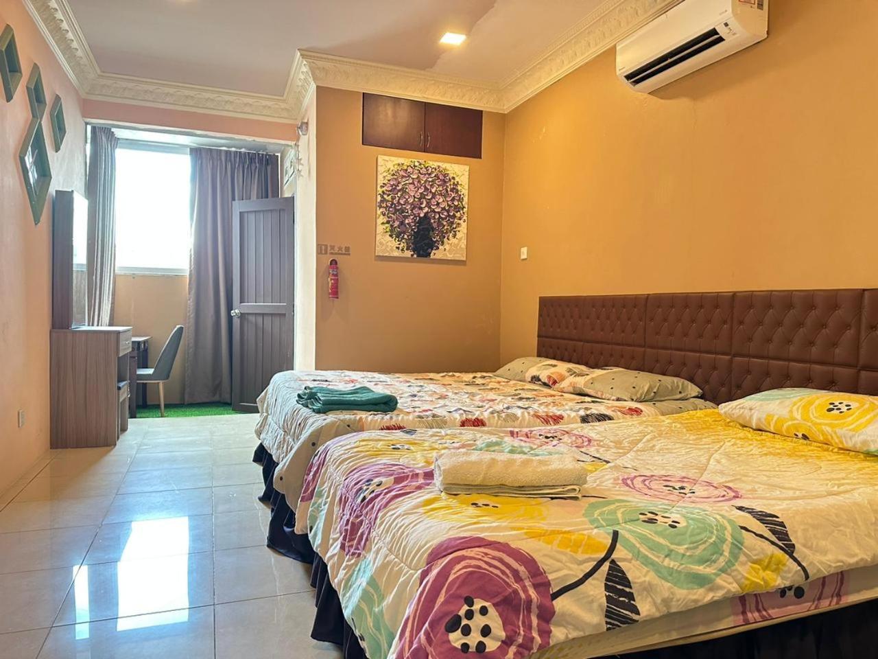 Seladah Stay Kuching Extérieur photo